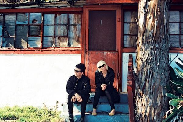 RAVEONETTES-NME-4